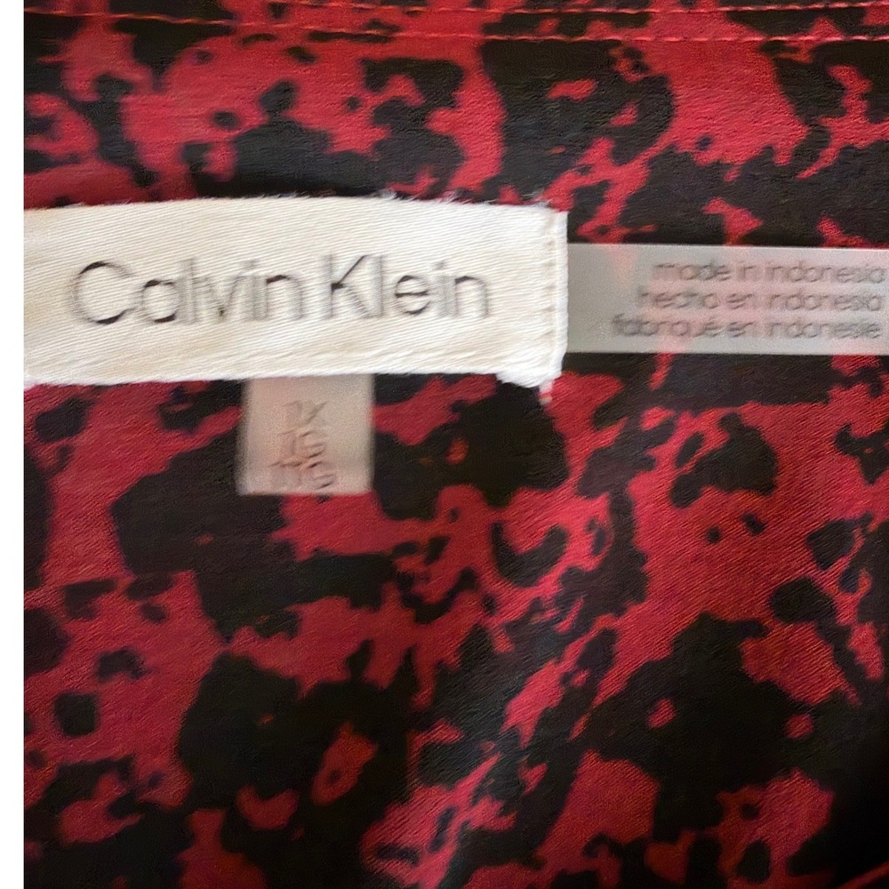 Calvin Klein 1X Red Black Abstract Animal Print V-Neck Smocked Office Blouse Top - Picture 4 of 14